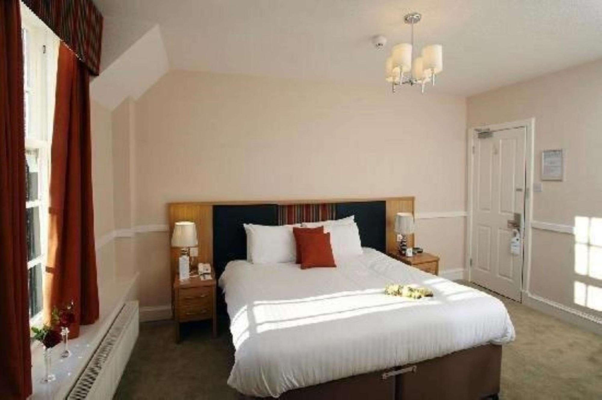 Buchanan Arms Hotel & Leisure, Sure Hotel Collection Drymen Eksteriør bilde